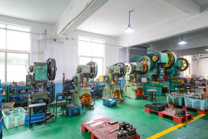 TCB900 ป้องกันการสึกกร่อนแบริ่งบูชแบบปลอกบรอนซ์แบบกำหนดเอง 2